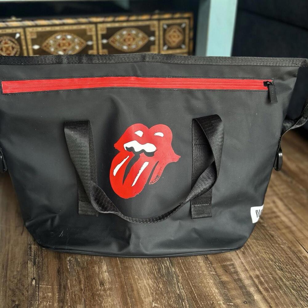 ROLLING STONES Cooler from No Filter Tour VIP 2019 Black Tote No Shoulder Strap